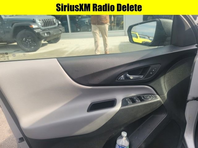 Used 2019 Chevrolet Equinox LS image 7