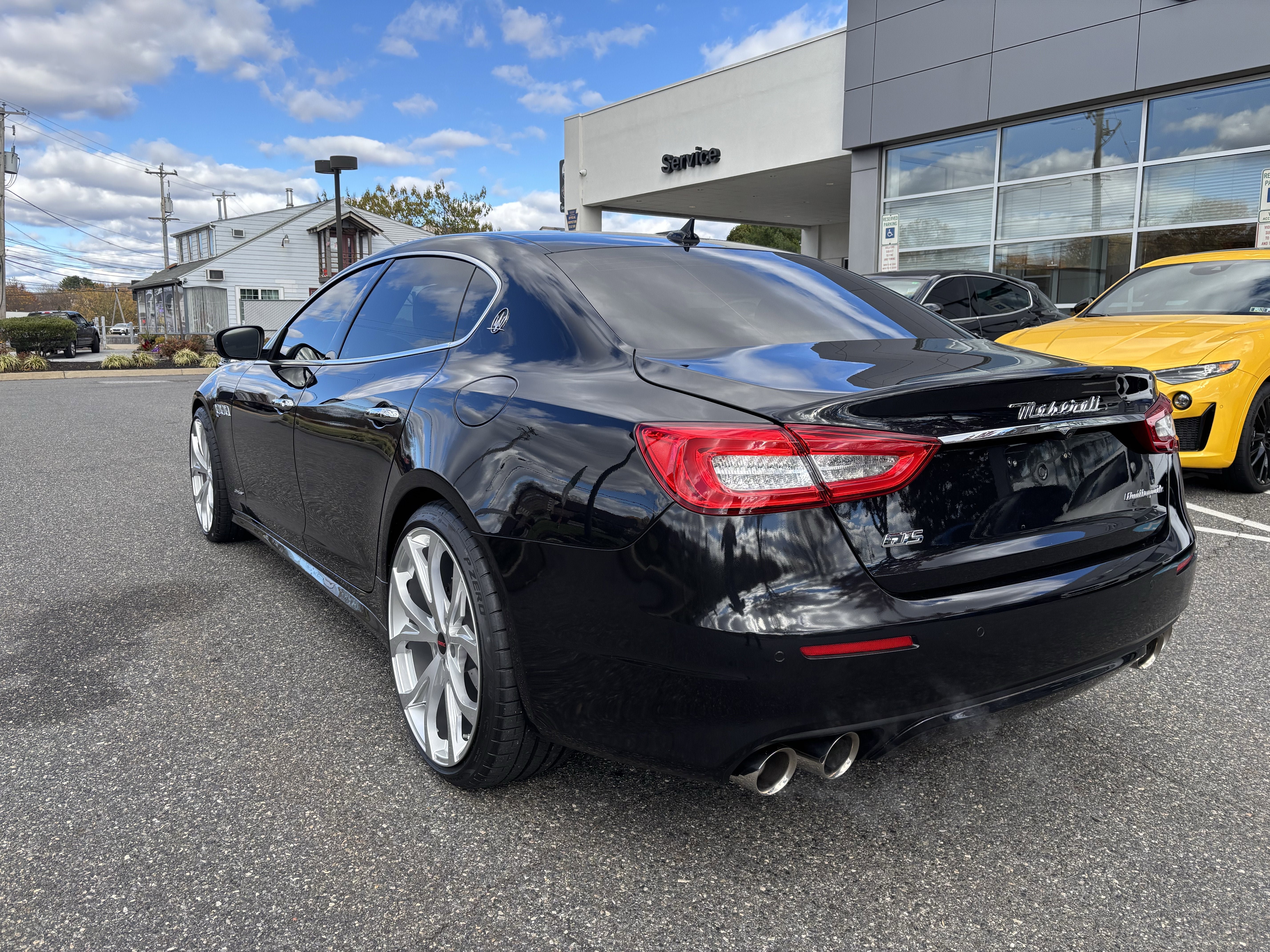 Used 2019 Maserati Quattroporte GTS GranLusso RWD image 3