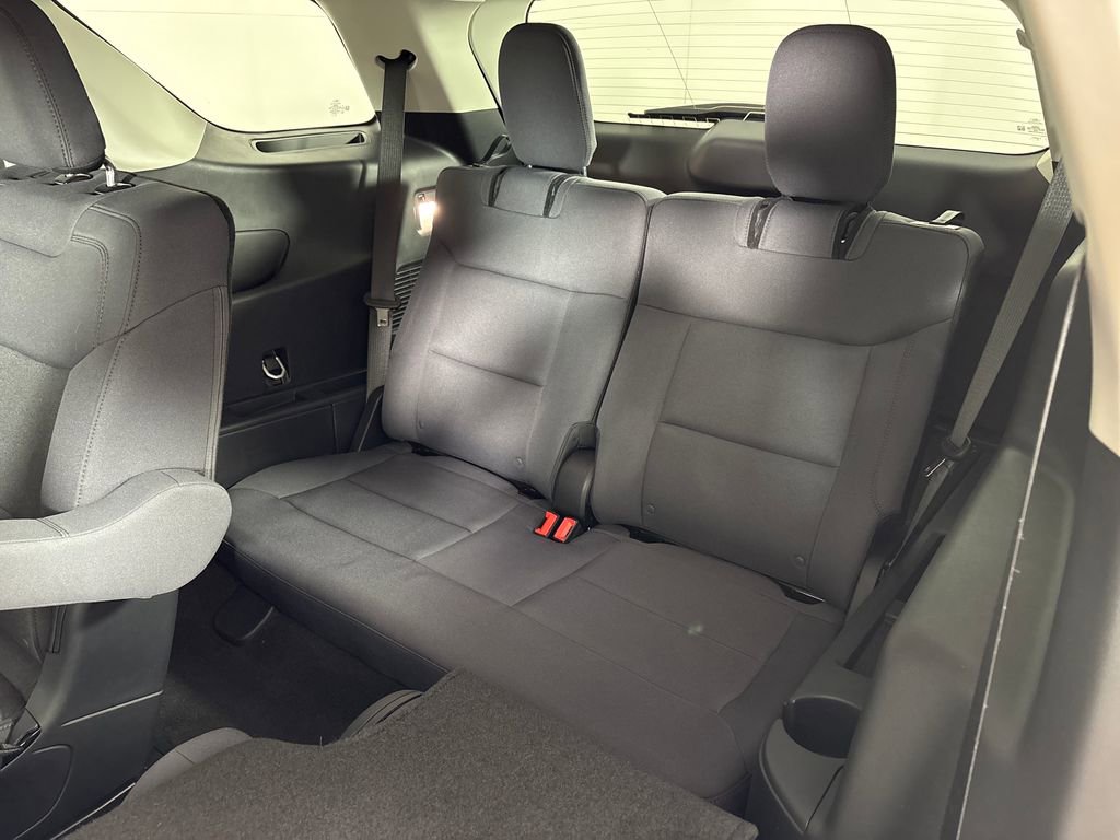 Certified 2026 Ford Explorer Active image 33