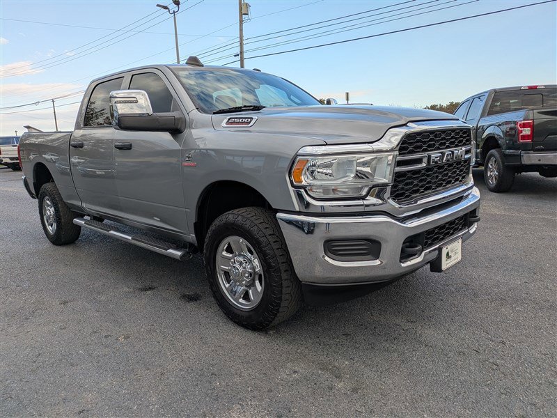 Used 2023 RAM 2500 Tradesman image 9