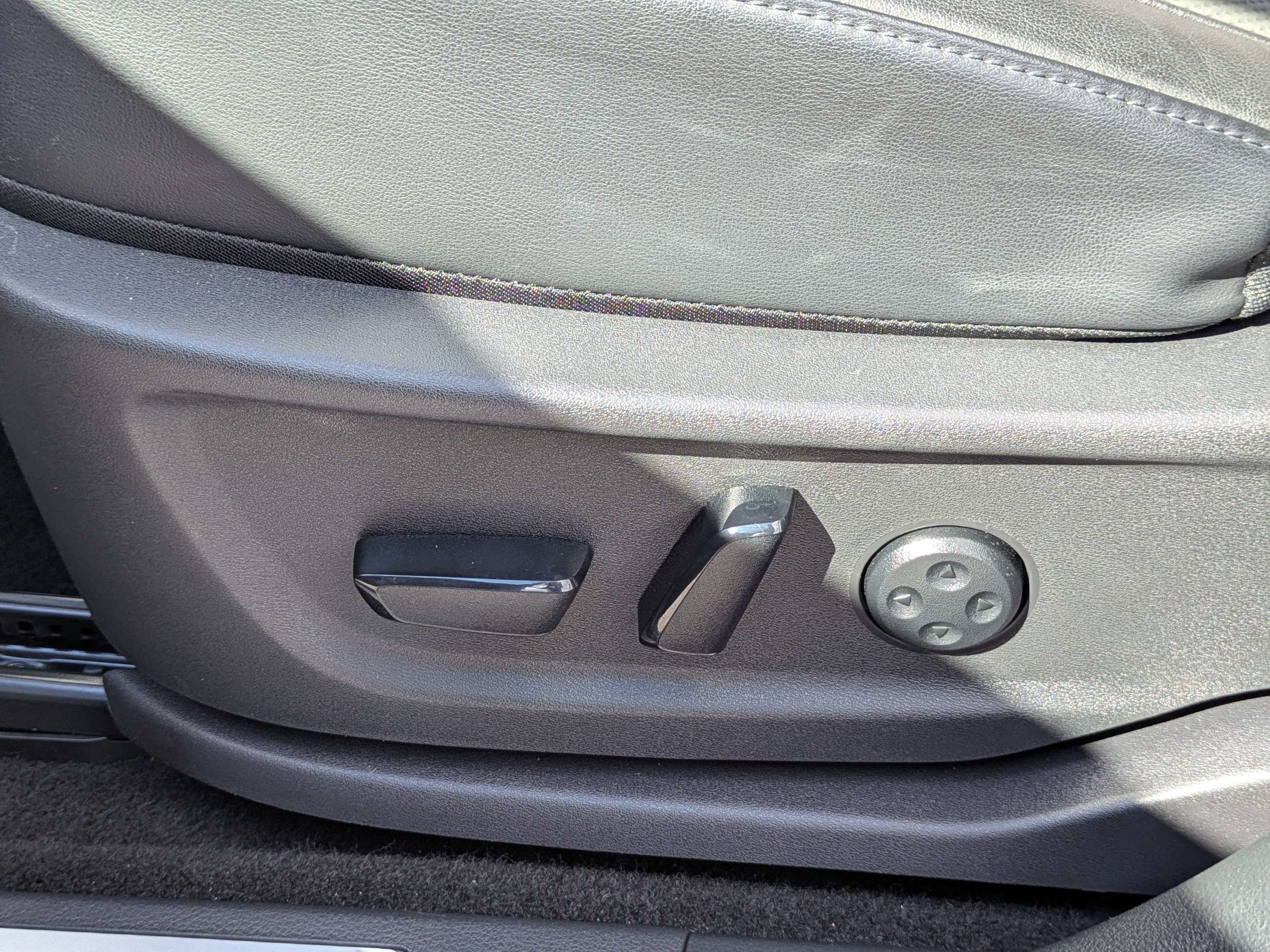 Certified 2024 Nissan Ariya AWD image 21