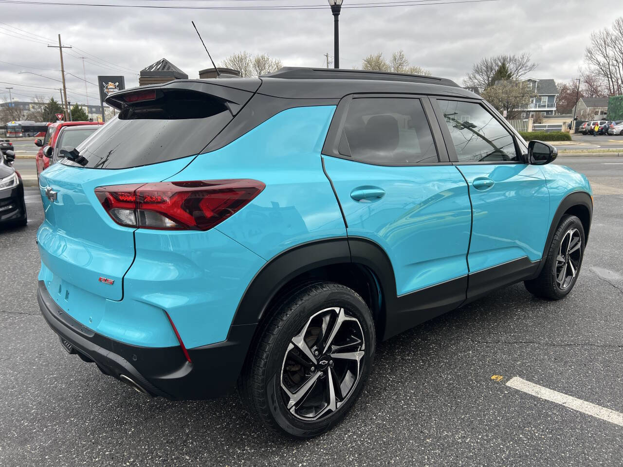 Used 2021 Chevrolet TrailBlazer RS w/ Sun and Liftgate Package AWD/4WD image 4