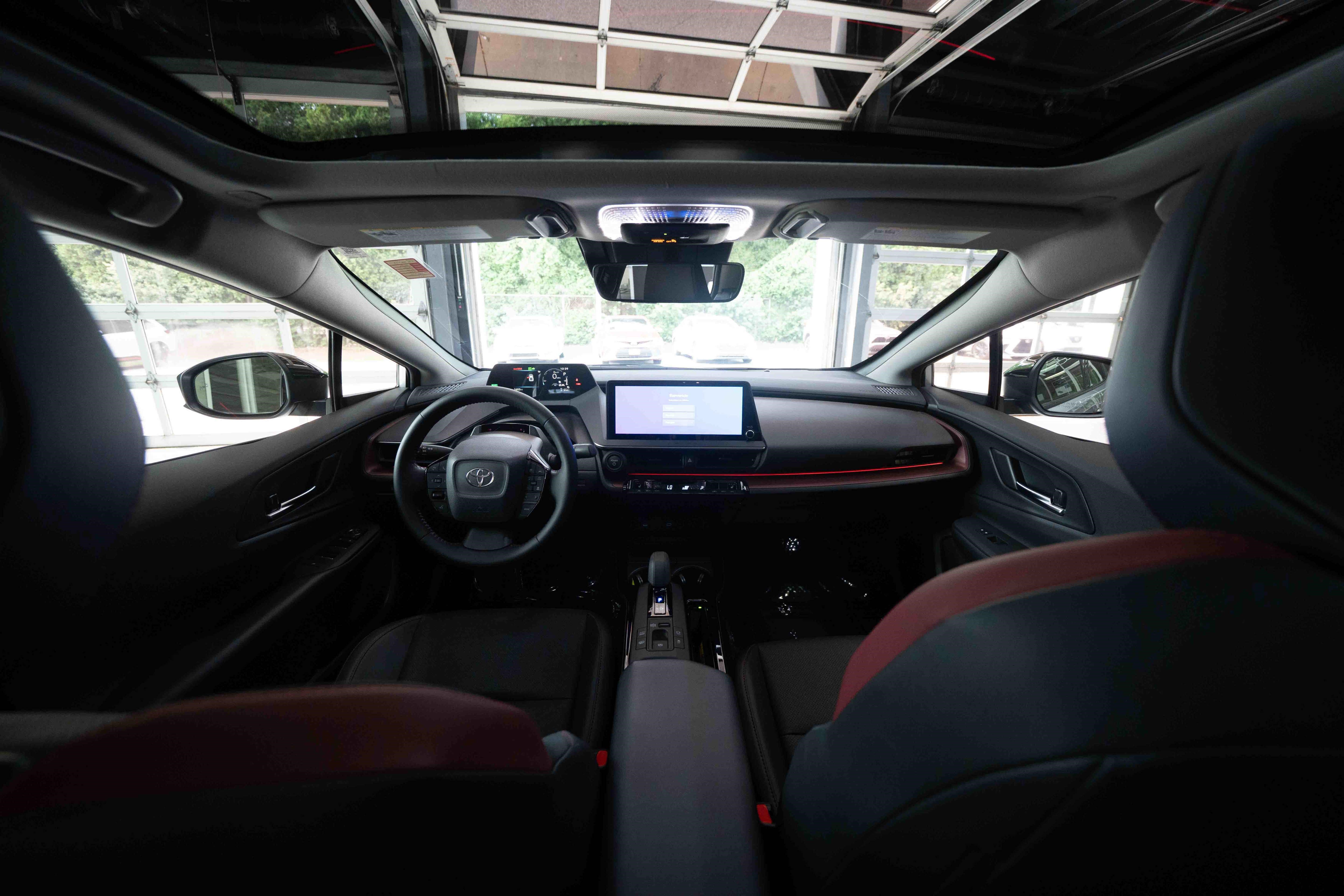 Certified 2026 Toyota Prius Plug-In Hybrid FWD image 20
