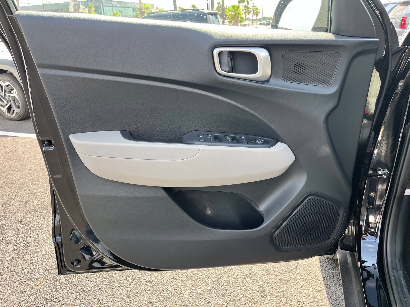 New 2026 Hyundai Venue SEL FWD image 15