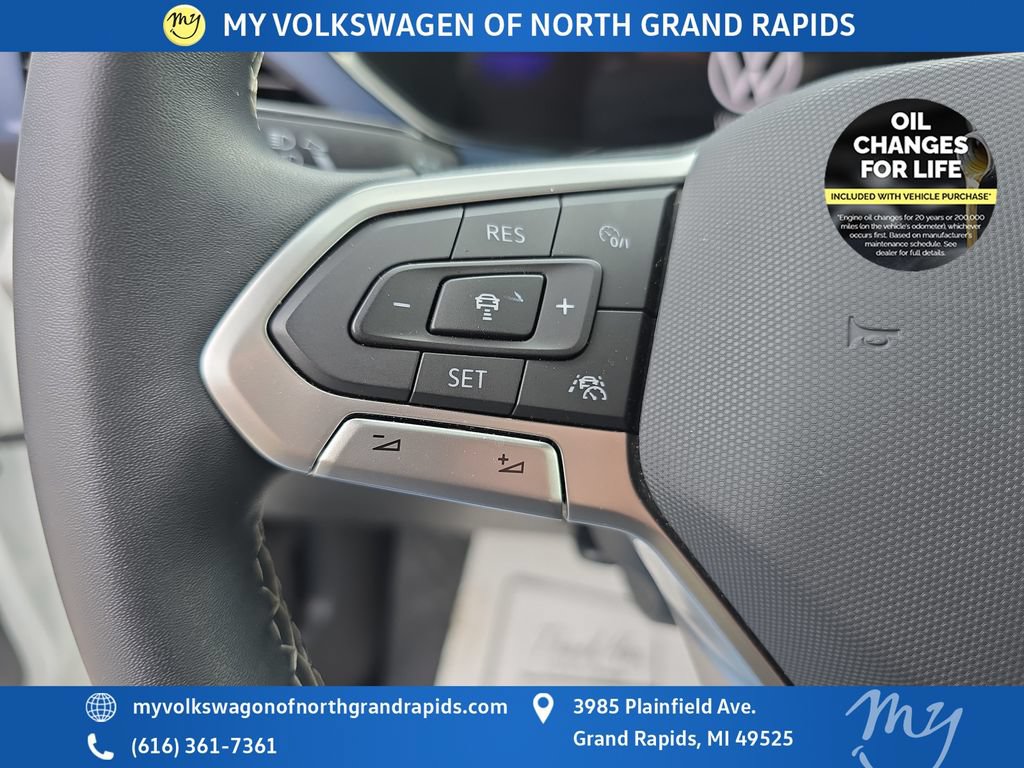 Used 2023 Volkswagen Taos SE FWD image 21