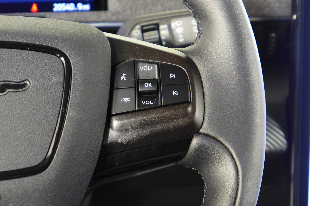 Used 2023 Ford Mustang Mach-E Premium RWD image 29