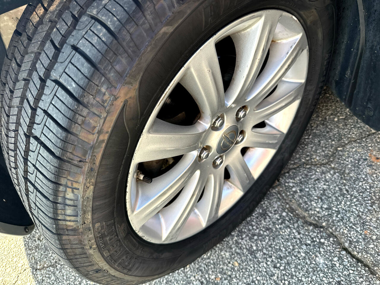 Used 2012 Chrysler 200 Touring image 26