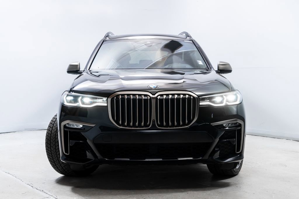 Used 2022 BMW X7 M50i w/ Executive Package AWD/4WD image 10
