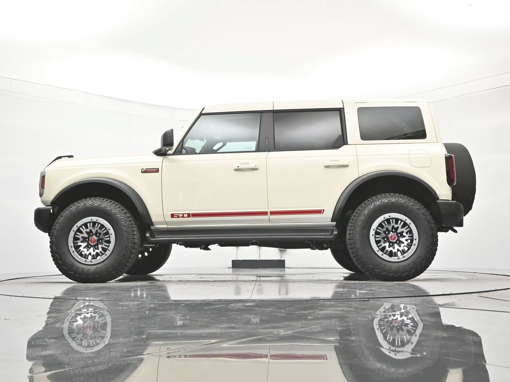 New 2026 Ford Bronco Outer Banks w/ Sasquatch Package AWD/4WD image 42