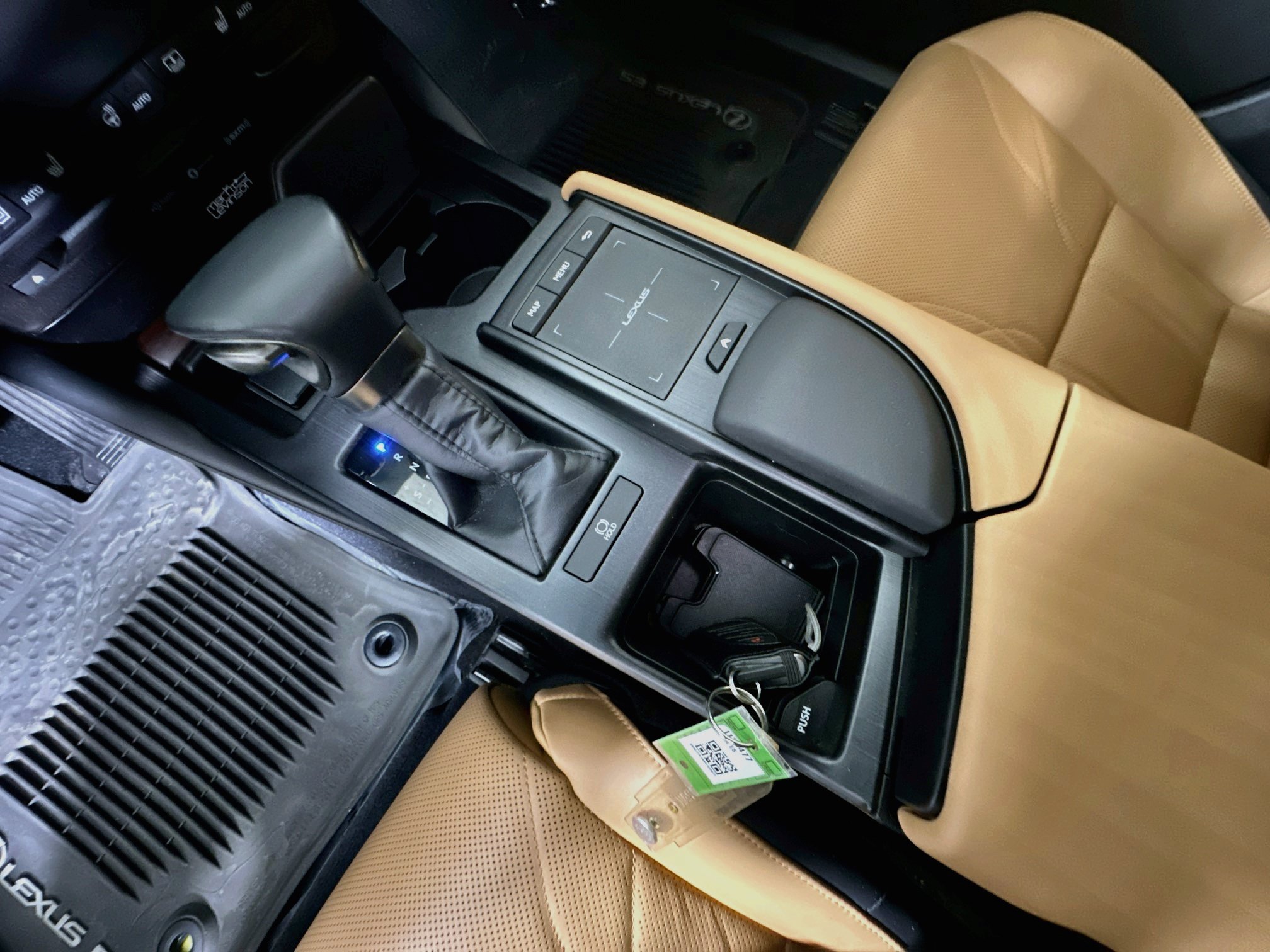 Used 2022 Lexus ES 350 Ultra Luxury w/ Accessory Package 2 FWD image 22