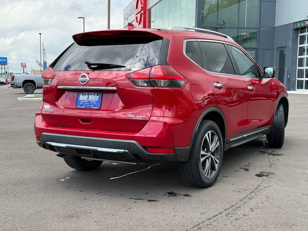 Used 2017 Nissan Rogue SL AWD/4WD image 5