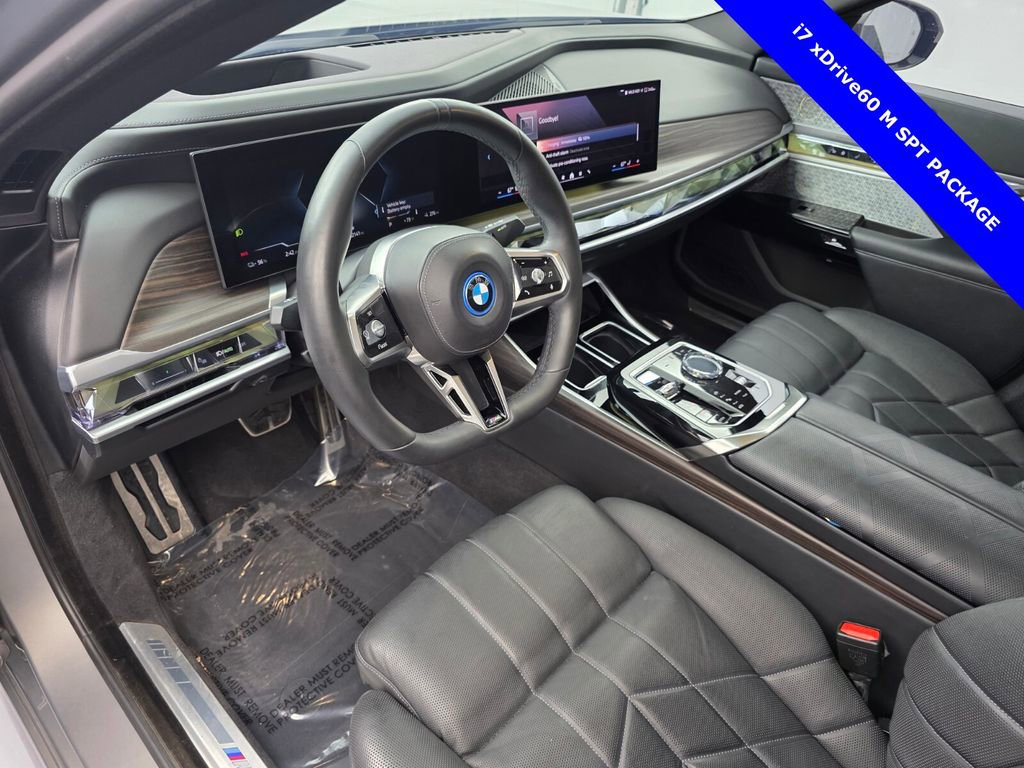 Used 2023 BMW i7 xDrive60 image 10