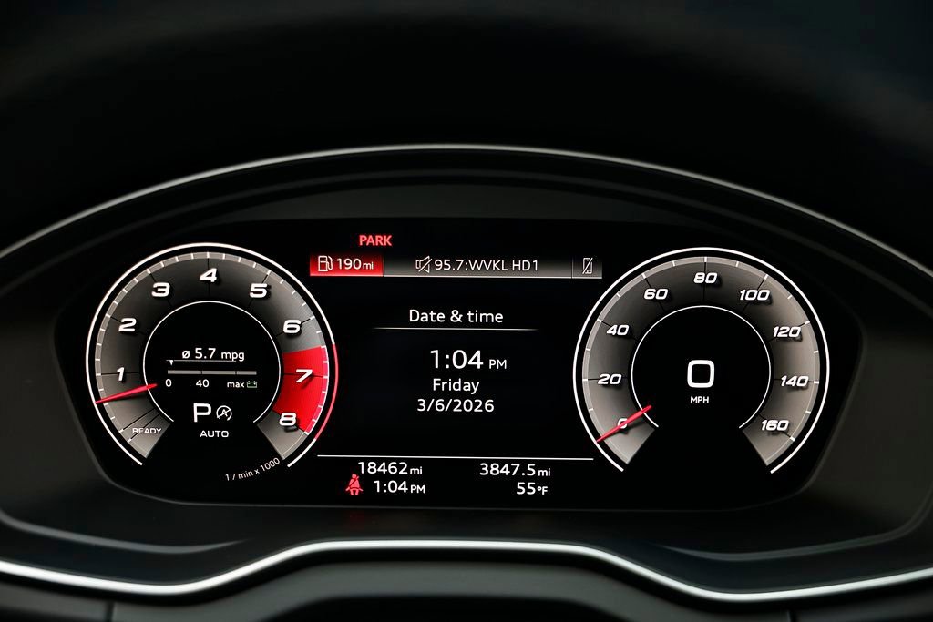 Used 2024 Audi SQ5 Premium Plus w/ Premium Plus Package image 31