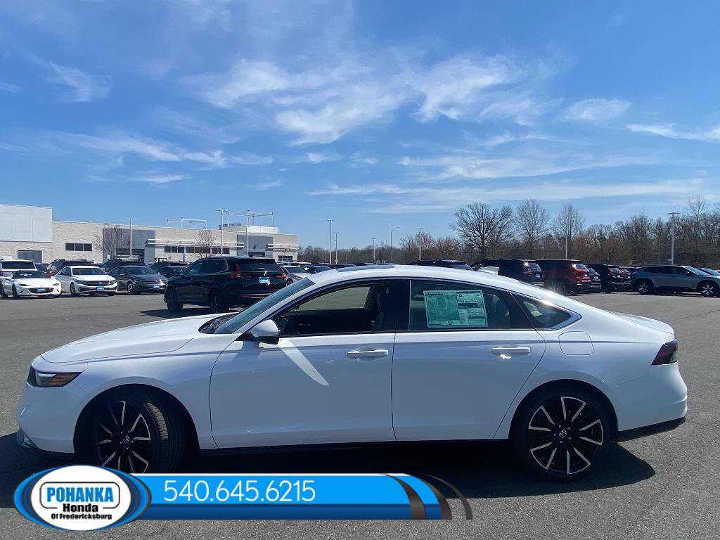 New 2026 Honda Accord Hybrid Touring image 4