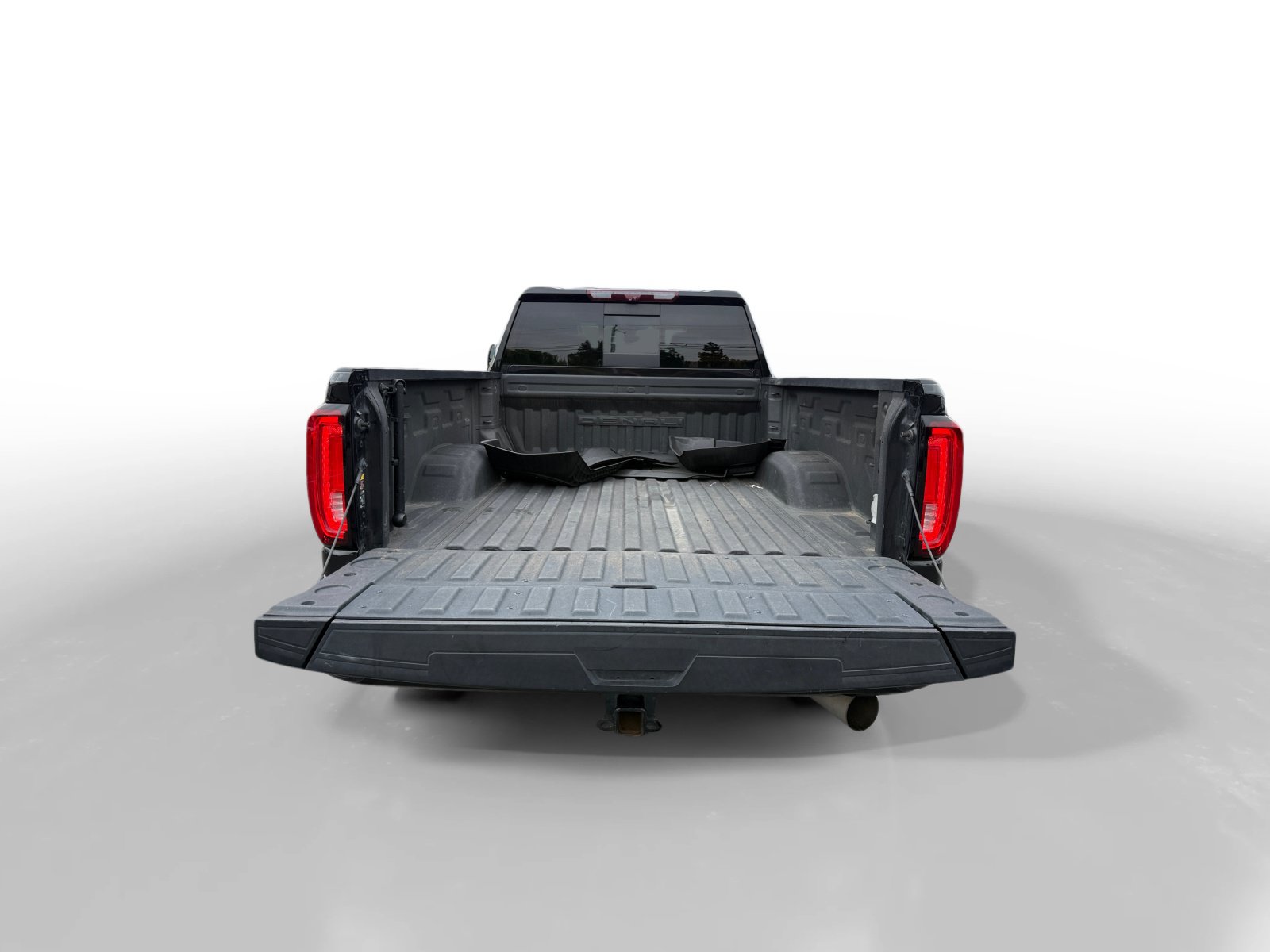 Used 2023 GMC Sierra 2500 Denali w/ Denali Black Diamond Edition AWD/4WD image 17
