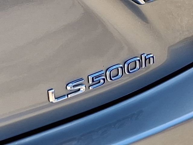 Used 2019 Lexus LS 500h image 40