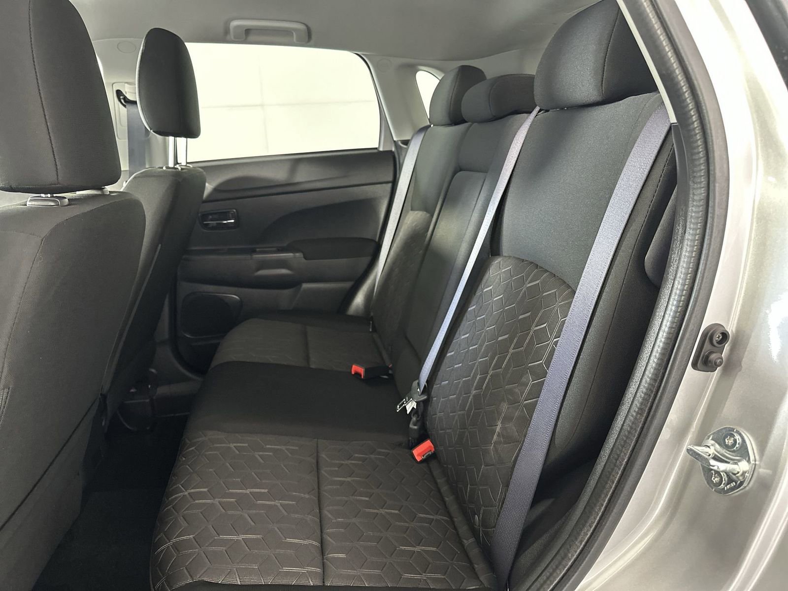 Used 2026 Mitsubishi Outlander Sport ES AWD/4WD image 23