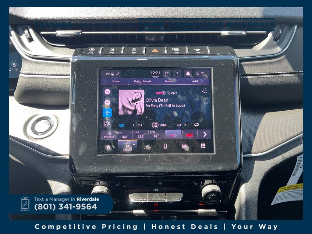 New 2025 Jeep Grand Cherokee L Altitude w/ Trailer Tow Package image 19