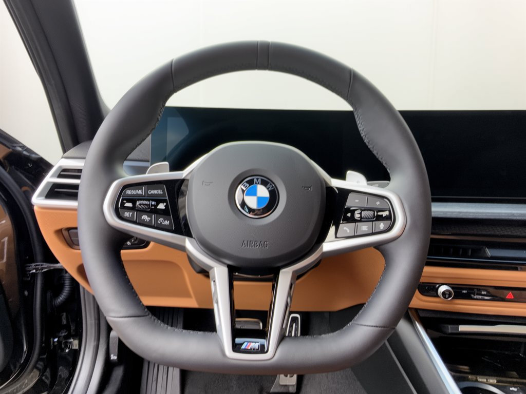 New 2026 BMW 330i xDrive Sedan w/ M Sport Package AWD/4WD image 10