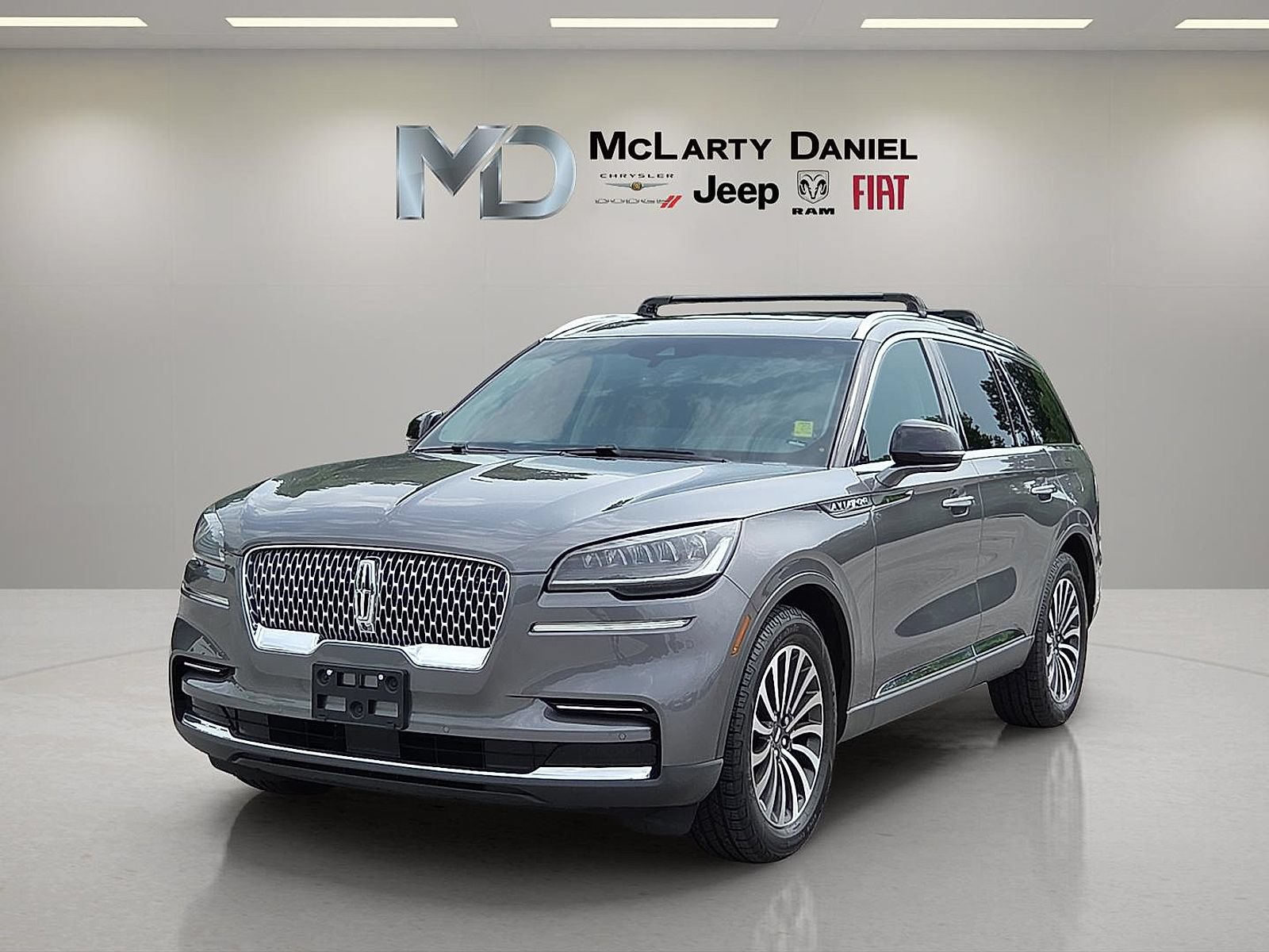 Used 2023 Lincoln Aviator Reserve w/ Elements Package Plus AWD/4WD video 2