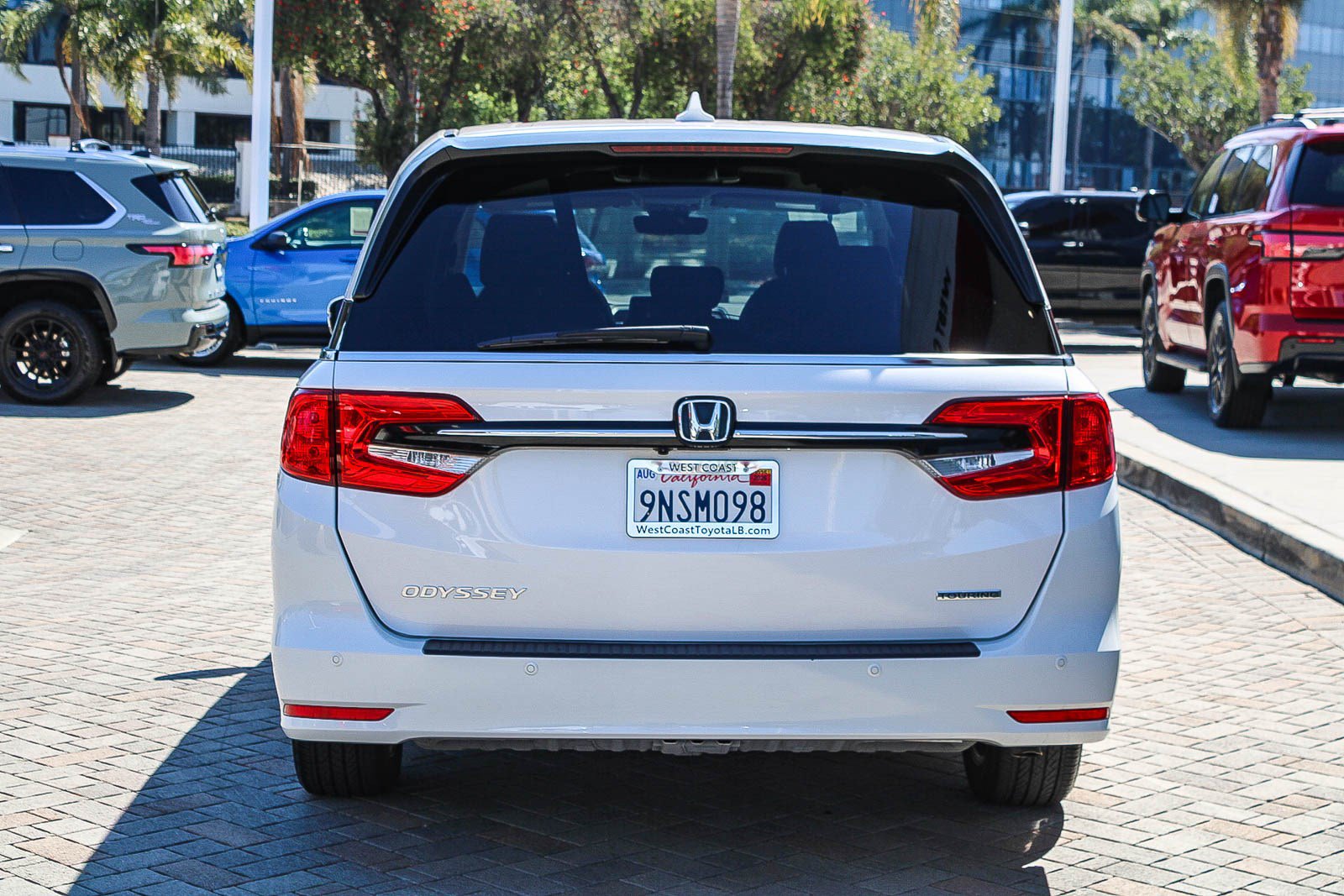 Used 2024 Honda Odyssey Touring image 9