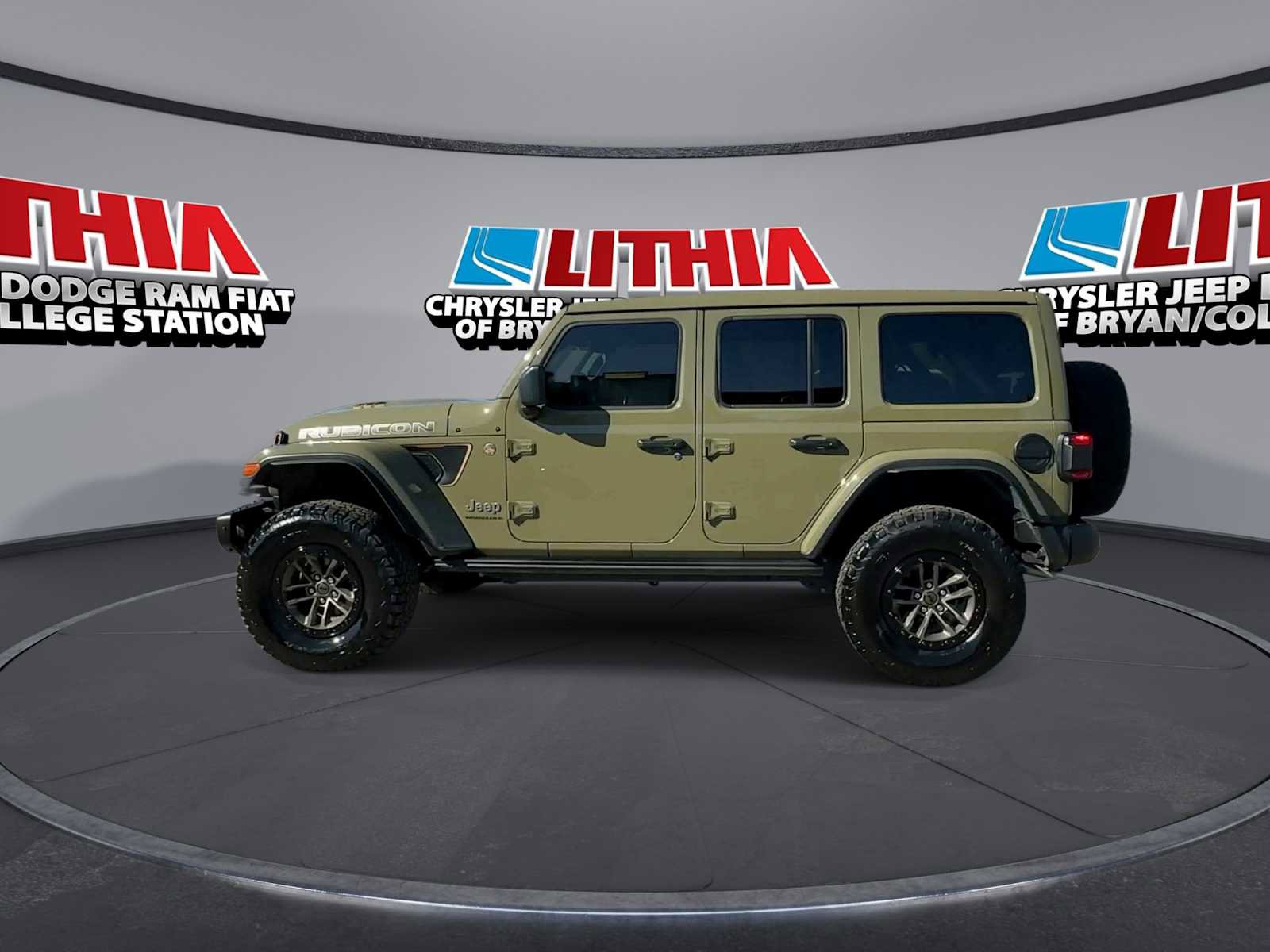 Used 2025 Jeep Wrangler Unlimited Rubicon 392 image 5