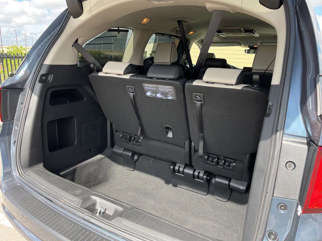 Certified 2026 Honda Odyssey Elite image 9