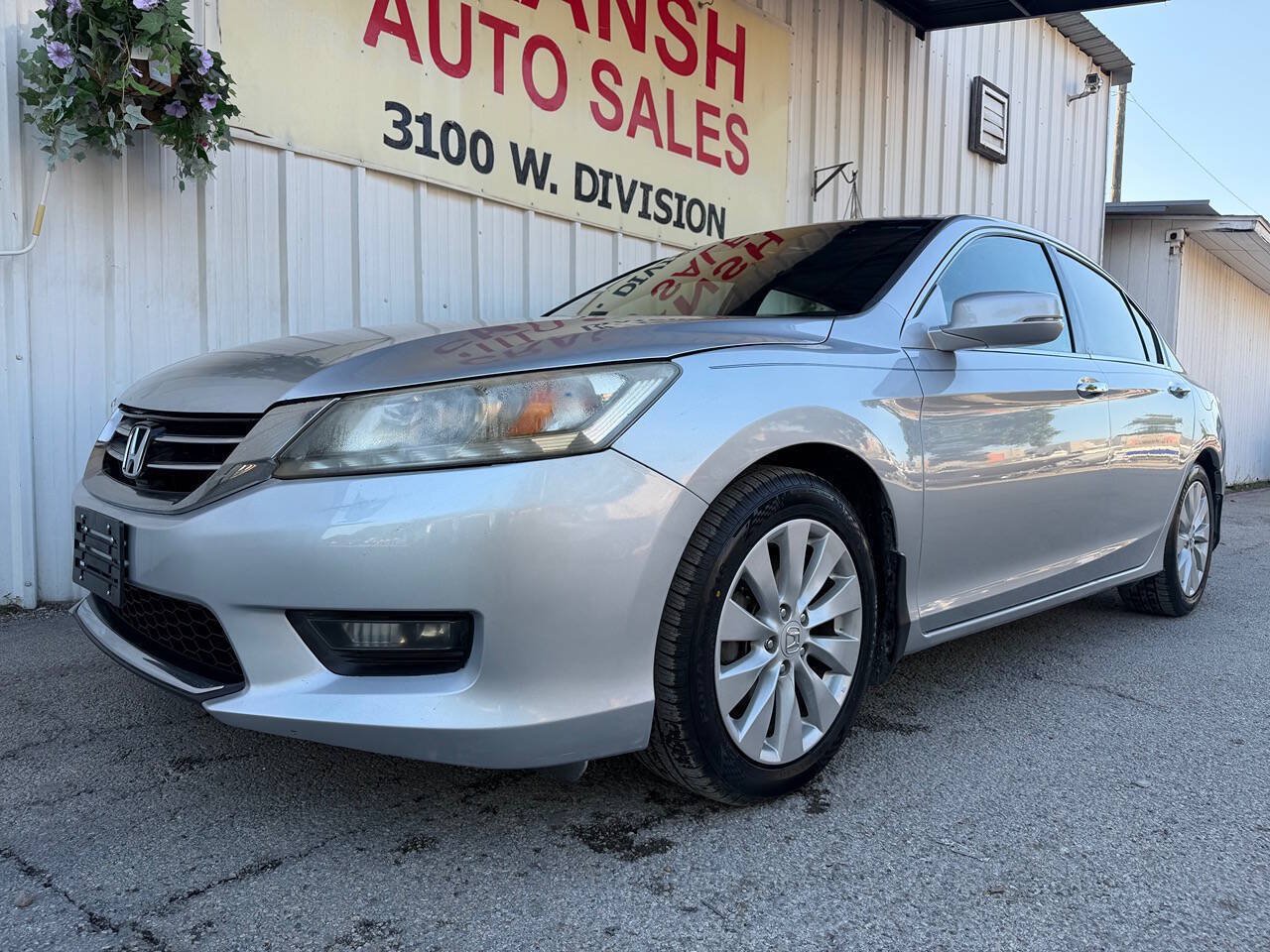 Used 2014 Honda Accord Touring image 7