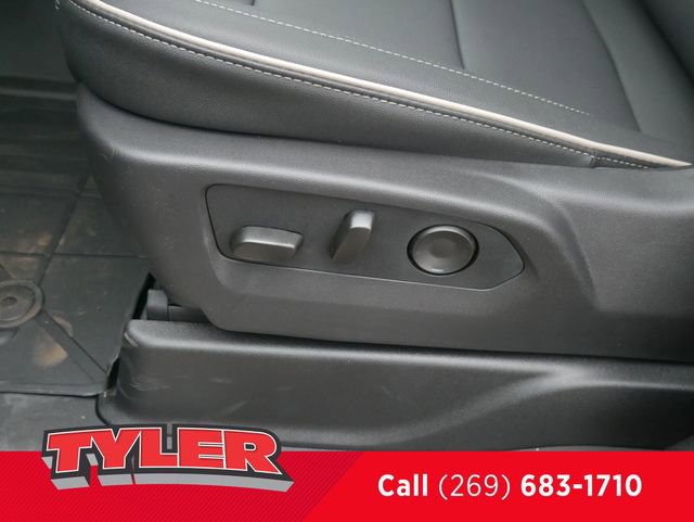 New 2026 Chevrolet Suburban Premier w/ Sun And Tow Package image 27