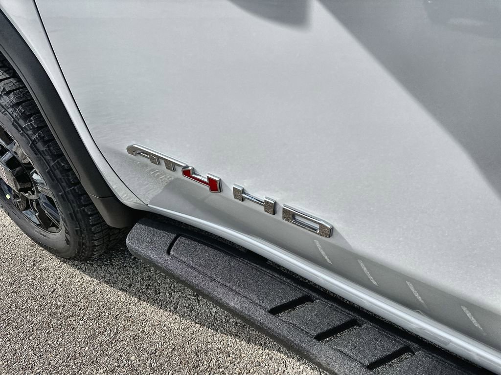 New 2026 GMC Sierra 2500 AT4 w/ AT4 Premium Plus Package image 14