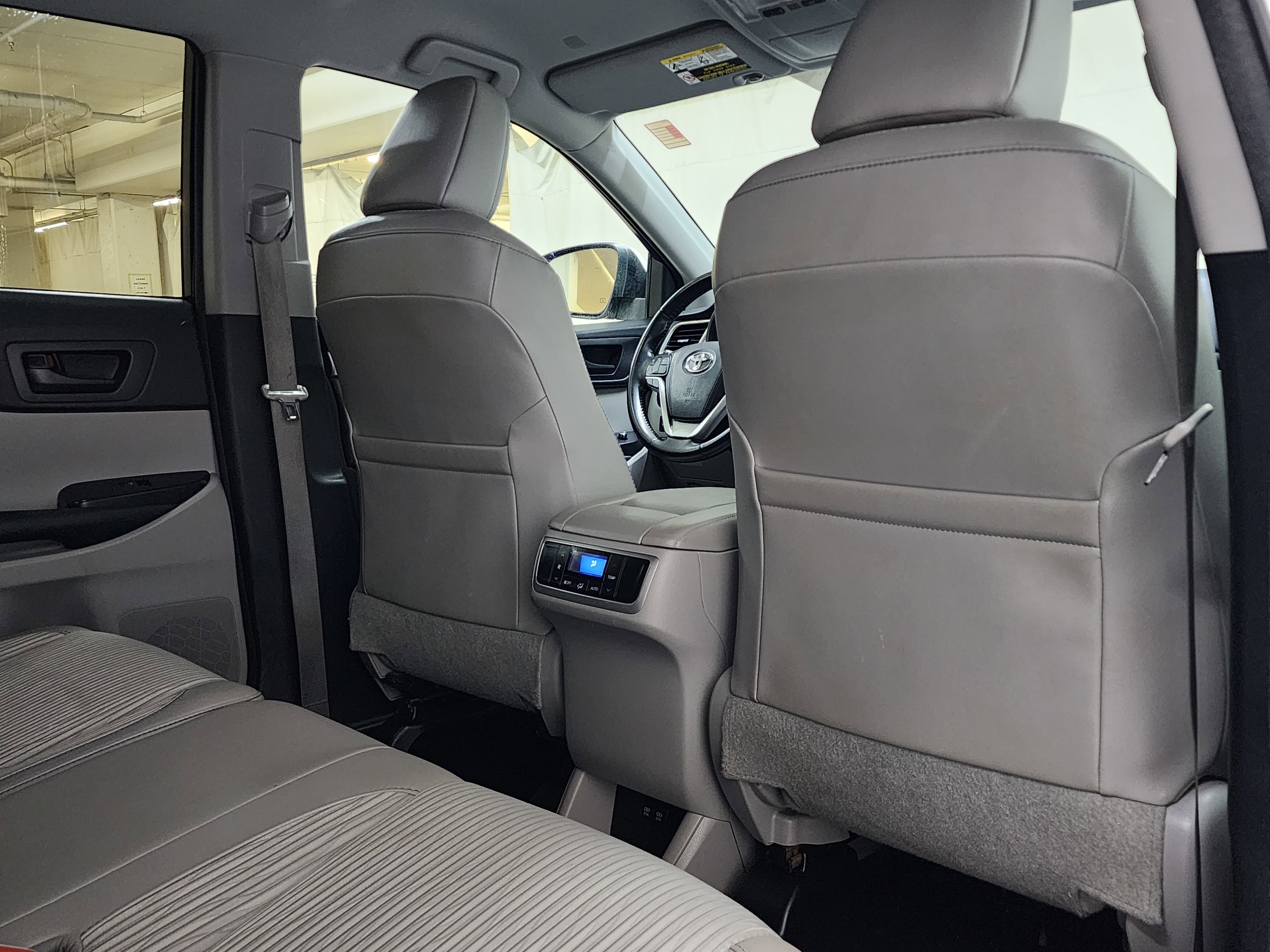 Used 2018 Toyota Highlander Plus image 20