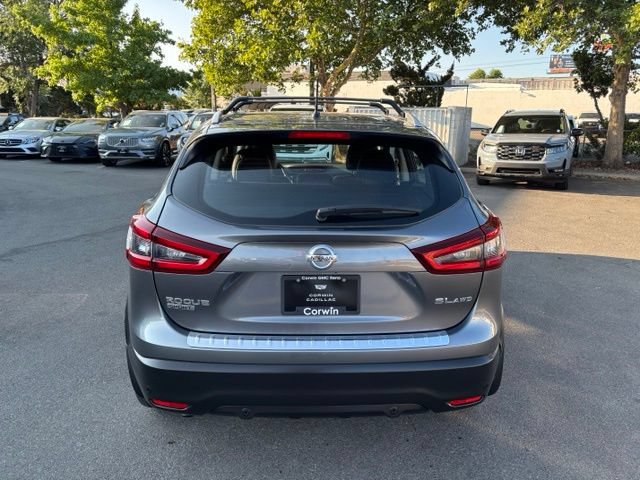 Used 2022 Nissan Rogue Sport SL AWD/4WD image 7