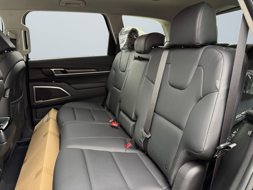 New 2025 Kia Telluride LX image 13