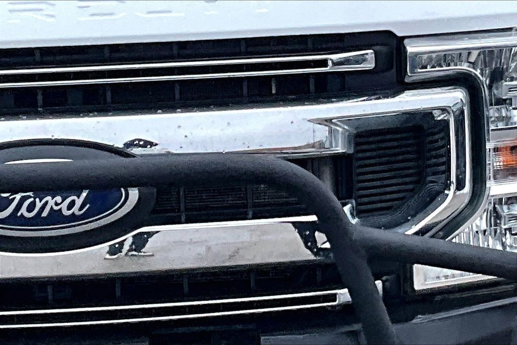 Used 2022 Ford F250 XLT w/ XLT Value Package image 11