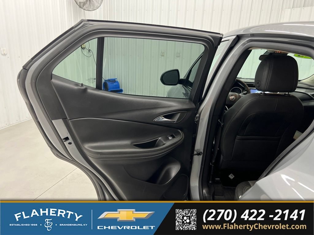 Used 2023 Buick Encore GX Preferred w/ Cold Weather Comfort Package AWD/4WD image 10