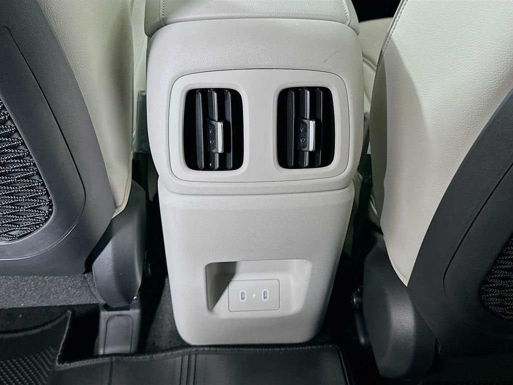 New 2026 Hyundai Tucson Limited image 18