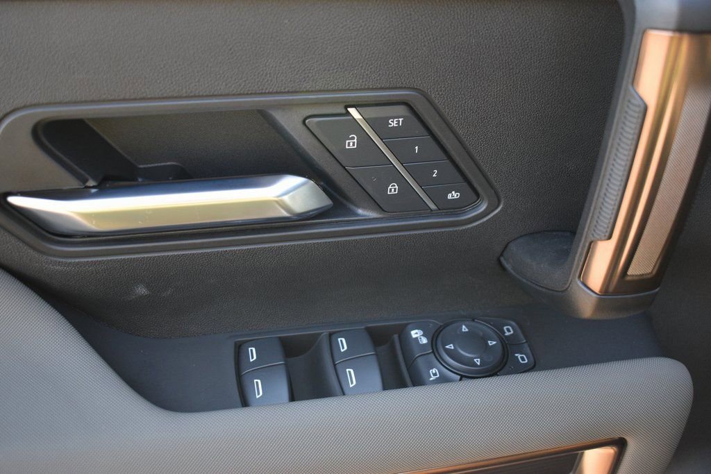 New 2025 GMC Hummer EV 3X image 12