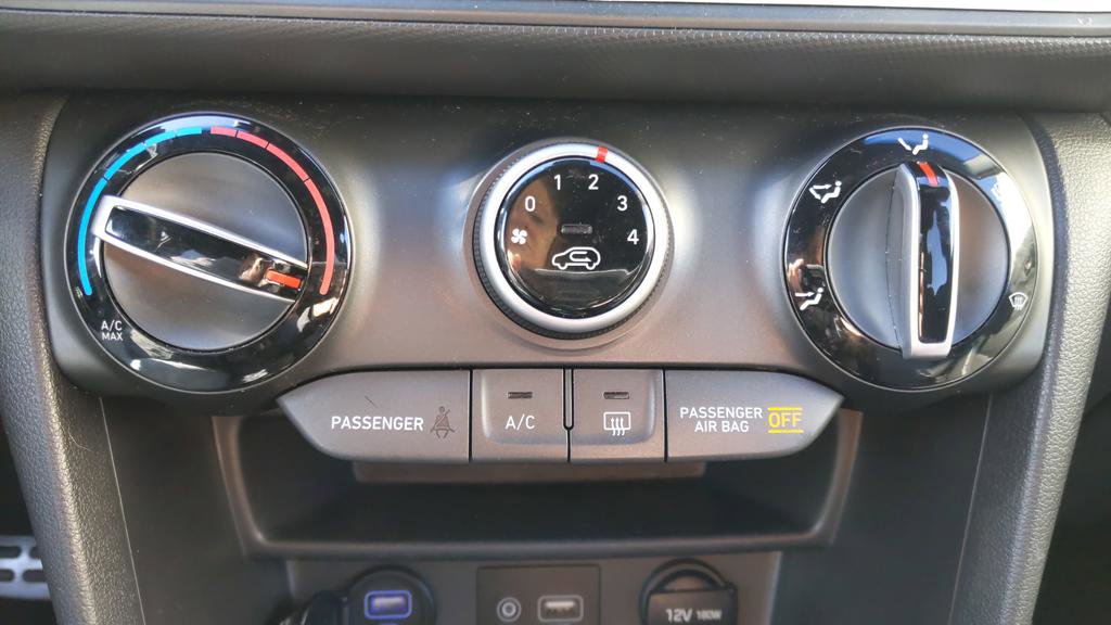 Used 2021 Hyundai Kona Night image 26