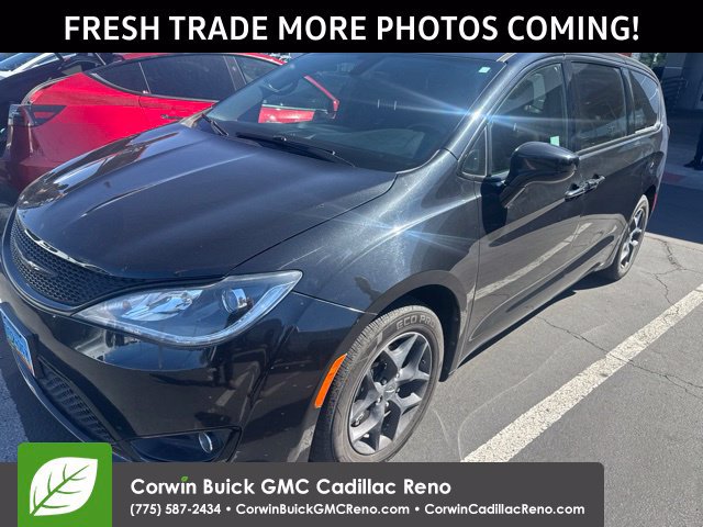 Used 2018 Chrysler Pacifica Touring Plus w/ S Appearance Package