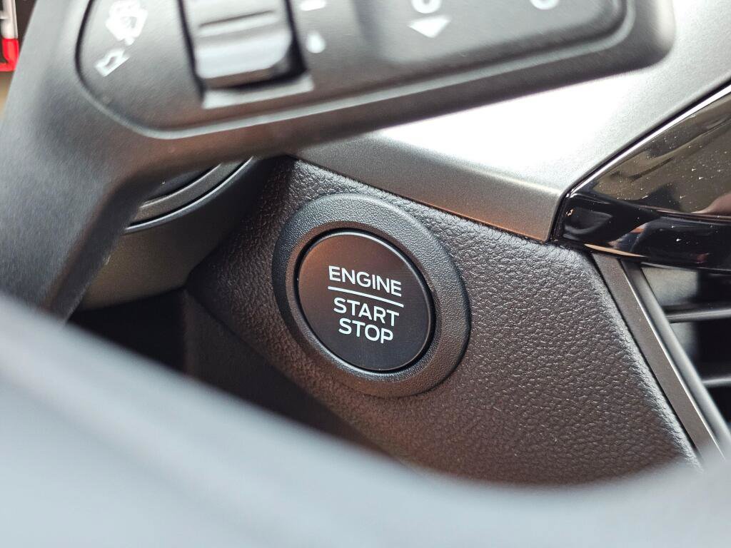 New 2025 Ford Escape Active AWD/4WD image 31