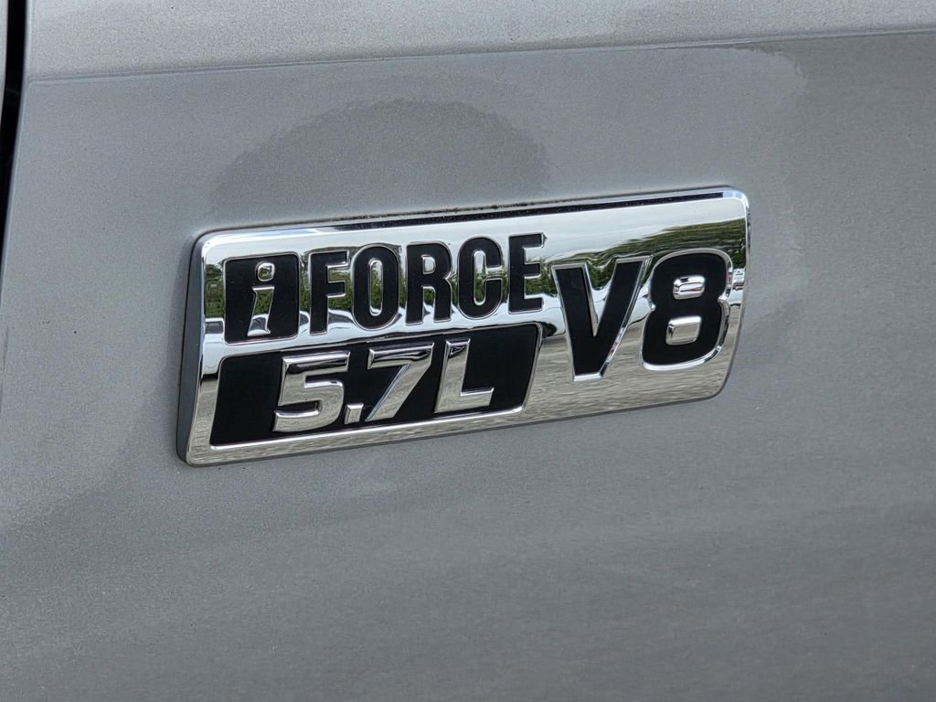 Used 2017 Toyota Tundra Limited AWD/4WD image 31