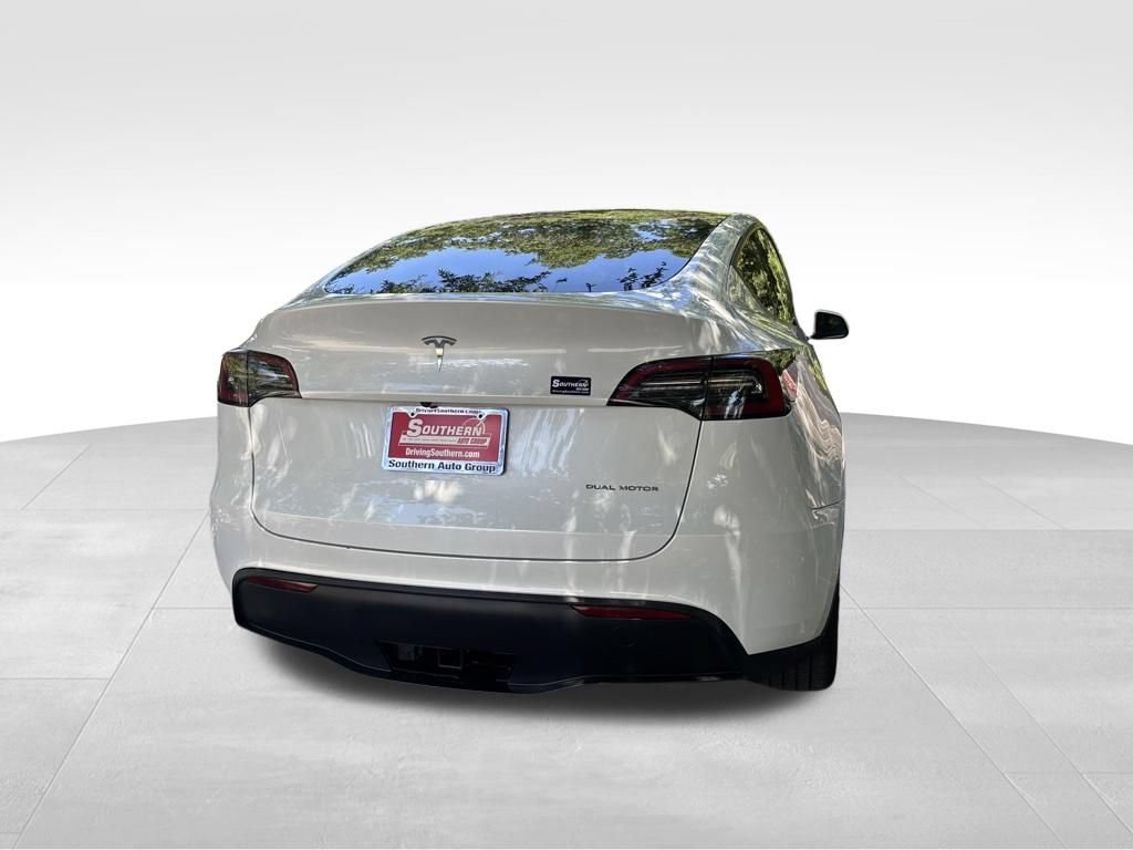 Used 2023 Tesla Model Y Long Range AWD/4WD image 10