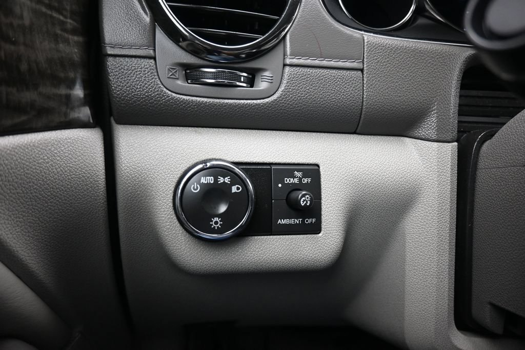 Used 2014 Buick Enclave Leather FWD image 25
