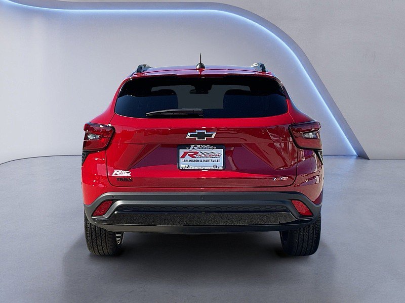 New 2026 Chevrolet Trax RS w/ Sunroof Package image 4