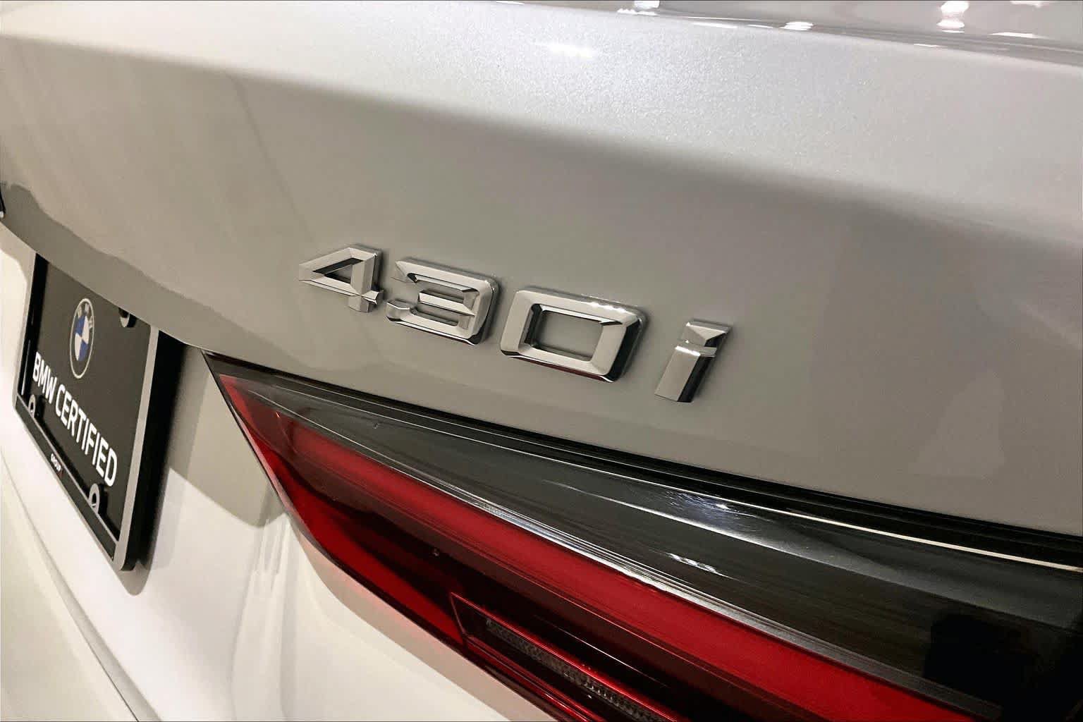 Used 2025 BMW 430i Coupe w/ Convenience Package RWD image 9