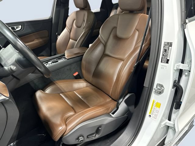 Used 2019 Volvo XC60 T6 Inscription w/ Protection Package Premier AWD/4WD image 27