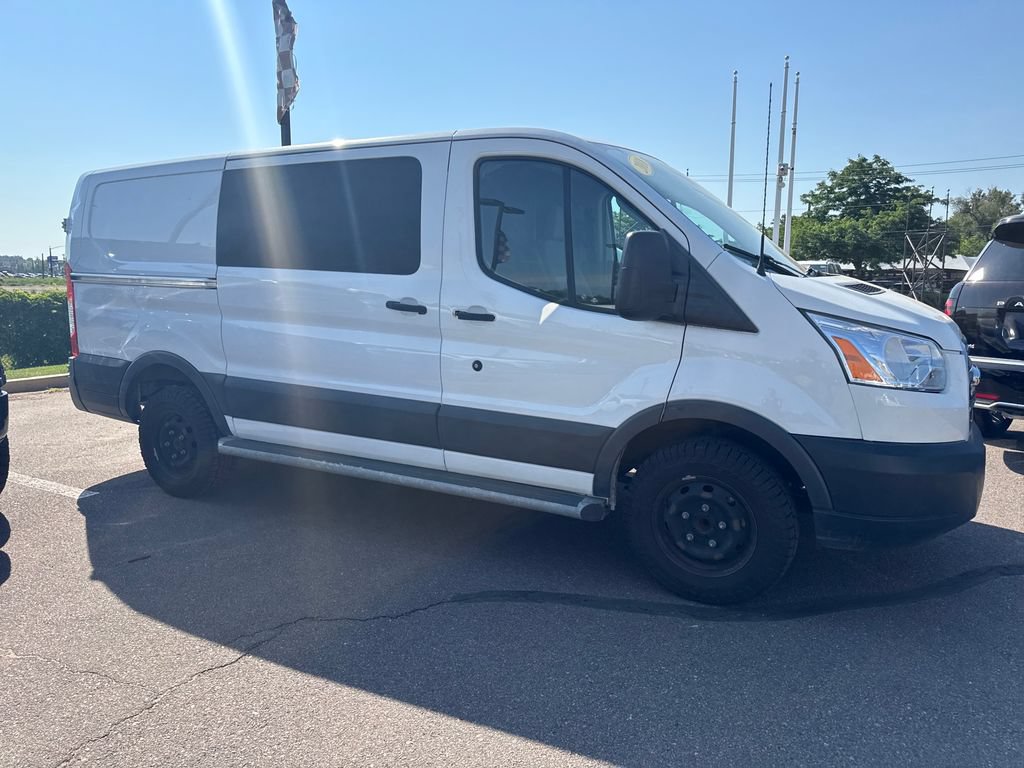 Used 2018 Ford Transit 250 130 Low Roof w/ Exterior Upgrade Package RWD image 4