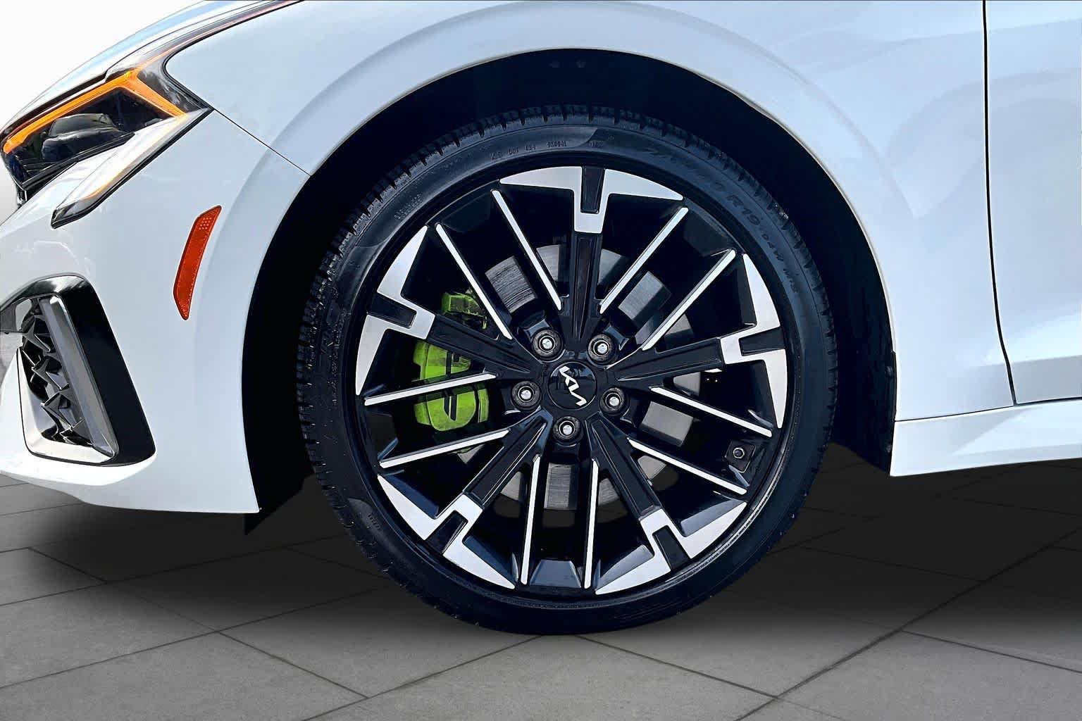 Used 2025 Kia K5 GT FWD image 10
