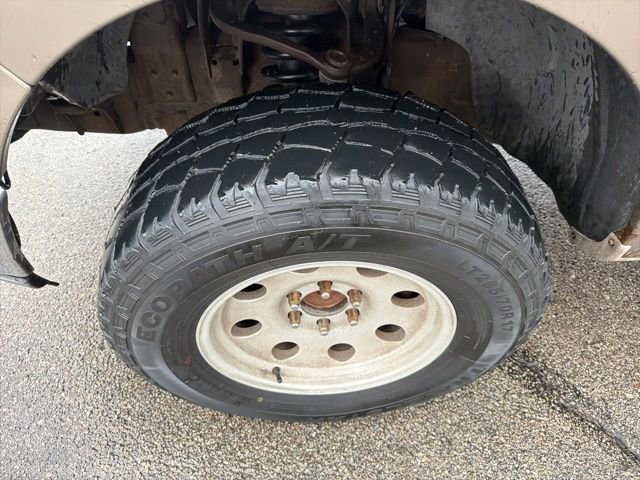 Used 2005 Ford F150 XLT image 20