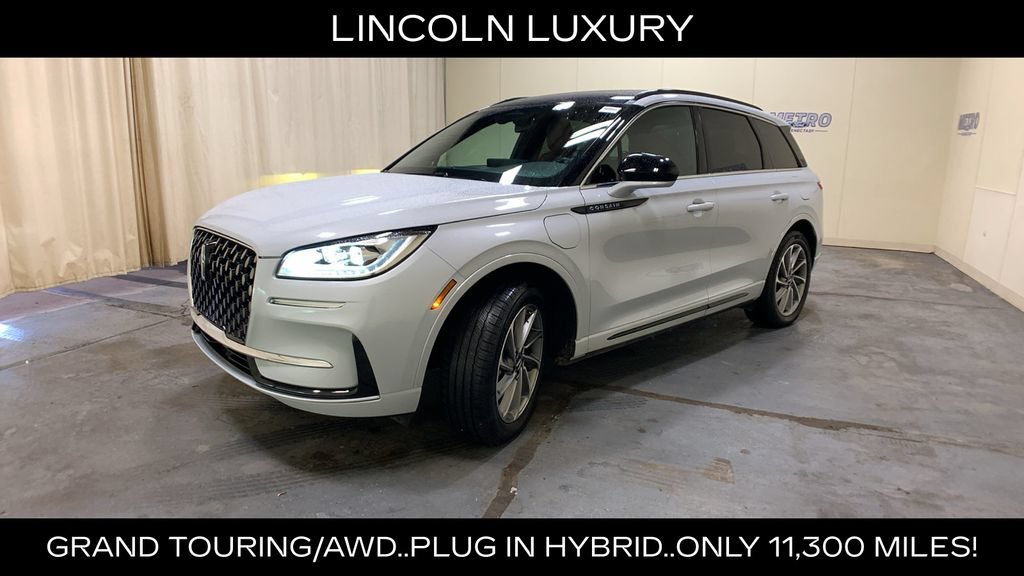 Used 2025 Lincoln Corsair Grand Touring w/ Towing Package AWD/4WD image 44